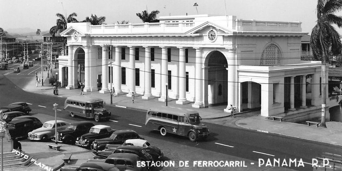Fotografía de la antigua estación del ferrocarril de Panamá. 