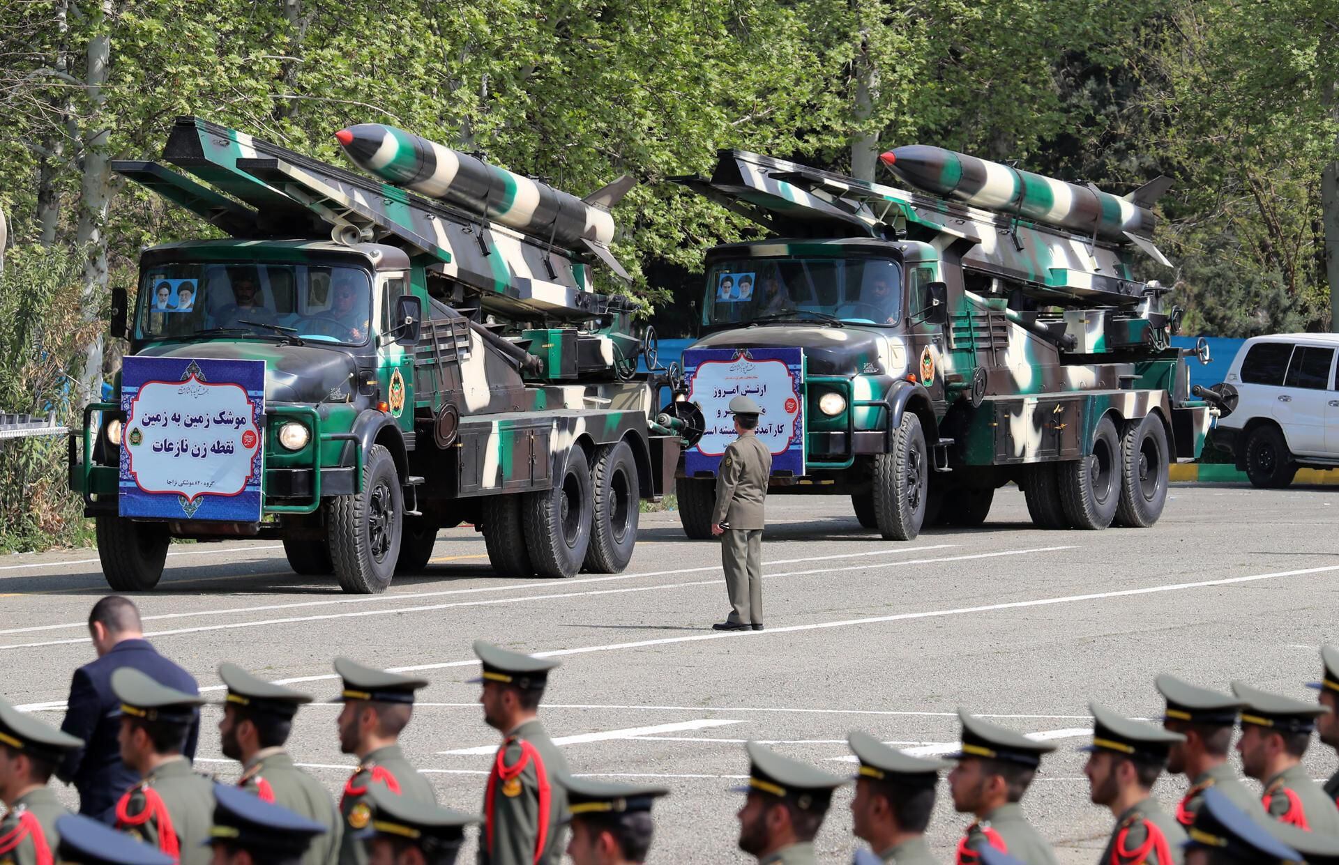 Irán exhibió este miércoles su poder militar en un desfile. EFE