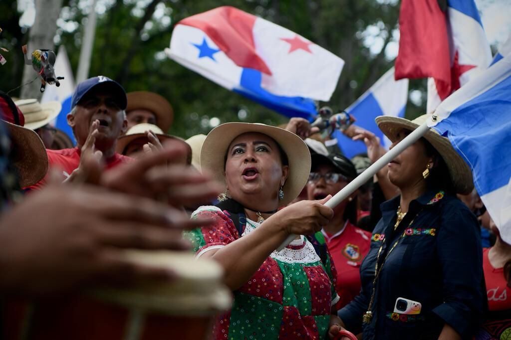 Los educadores participaron en las protestas en contra de la minería en Panamá.  Agustín Herrera