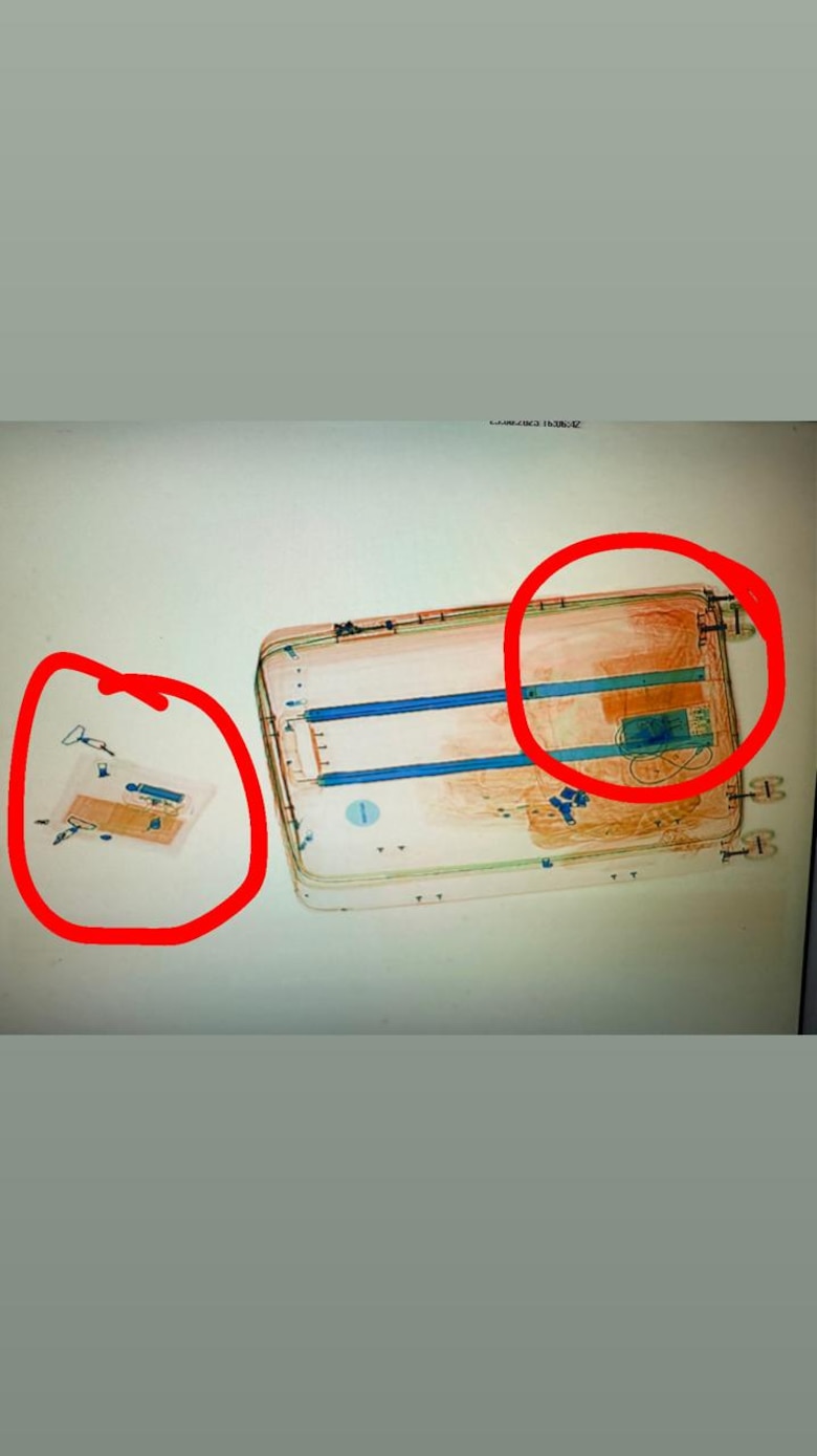 Pasajero declaró $5 mil, pero llevaba $12 mil: Aduanas retiene efectivo