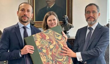 Brasil recupera en Londres un valioso libro de 1823 robado hace 16 años en un museo