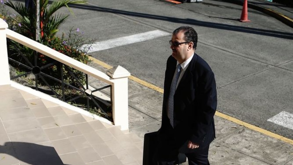 Pleno de la Corte niega recusación de Martinelli contra cuatro magistrados