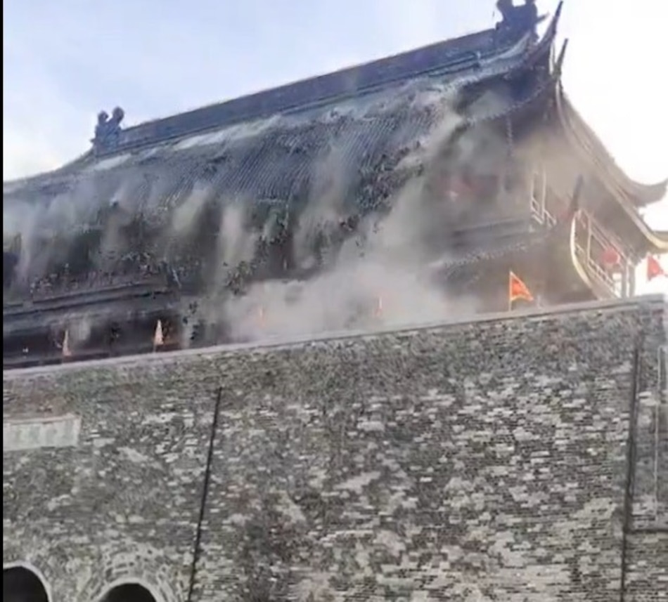 ¿Qué pasó con el techo de la histórica Torre del Tambor de Fengyang? Esto es lo que se sabe