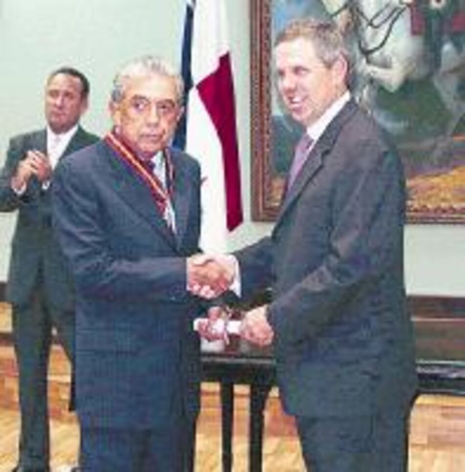 Enhorabuena, Roberto Halphen