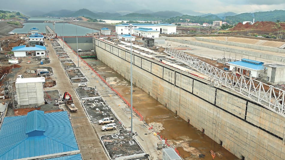 Exigen terminar la ampliación del Canal