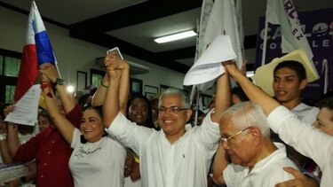Alcalde José Isabel Blandón presenta su precandidatura presidencial