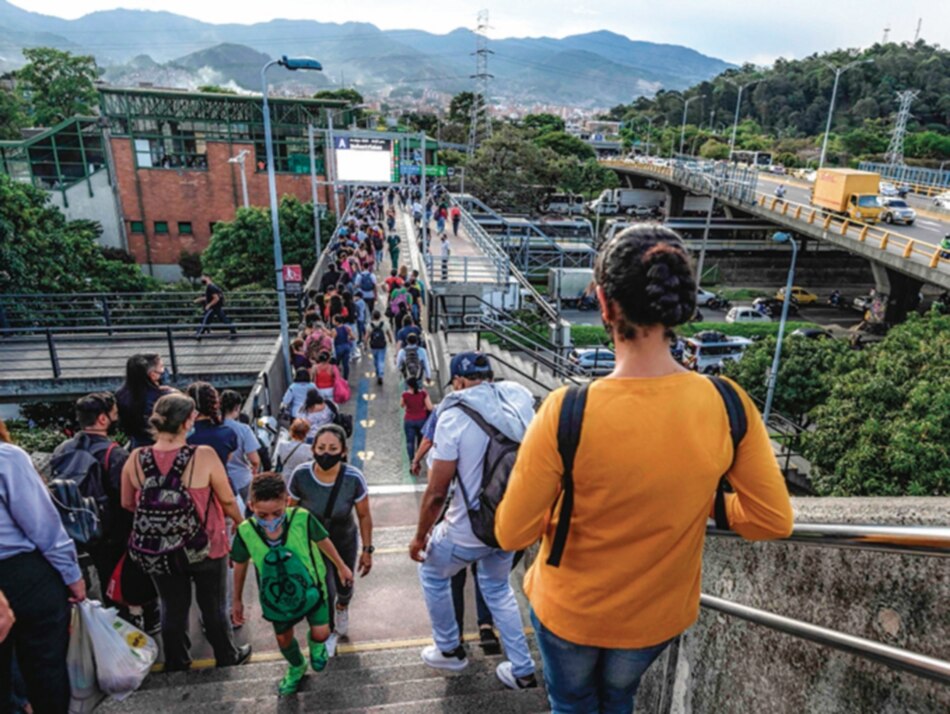 Colombia quiere ajustar sus impuestos