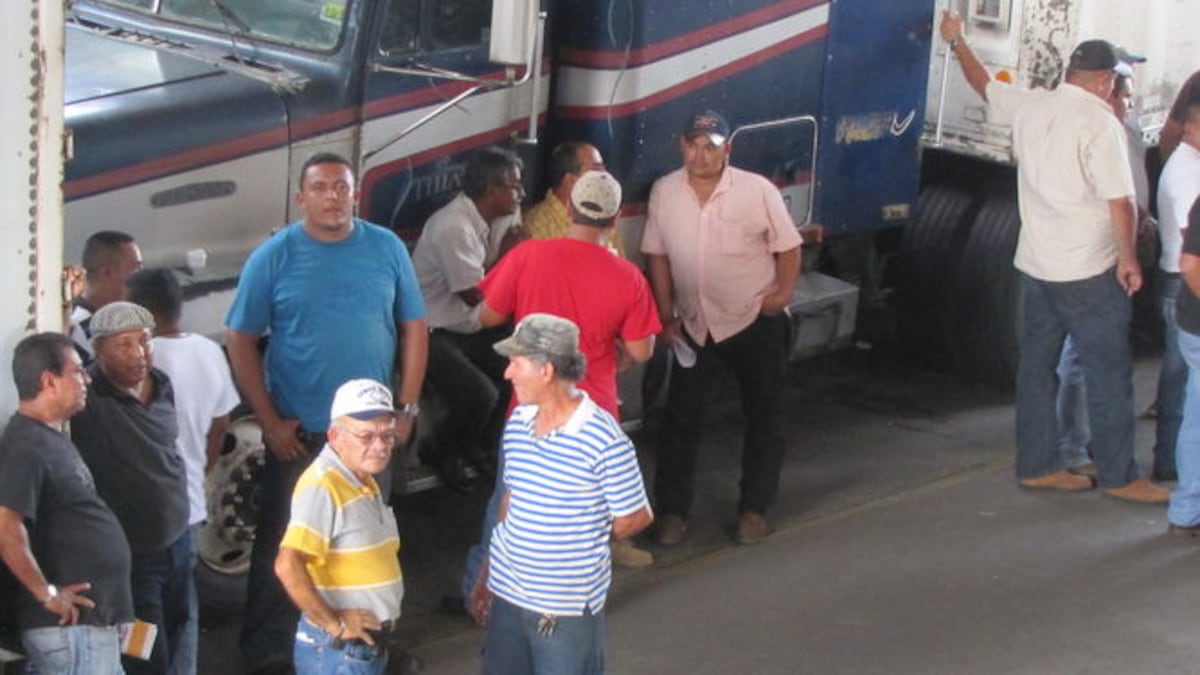 Productores en Chiriquí temen perder mercancía por paro de transportistas