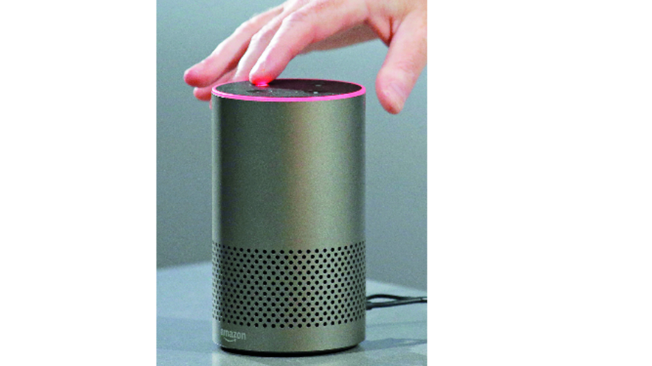 ‘Echo Plus’ de Amazon, una bocina para la casa inteligente
