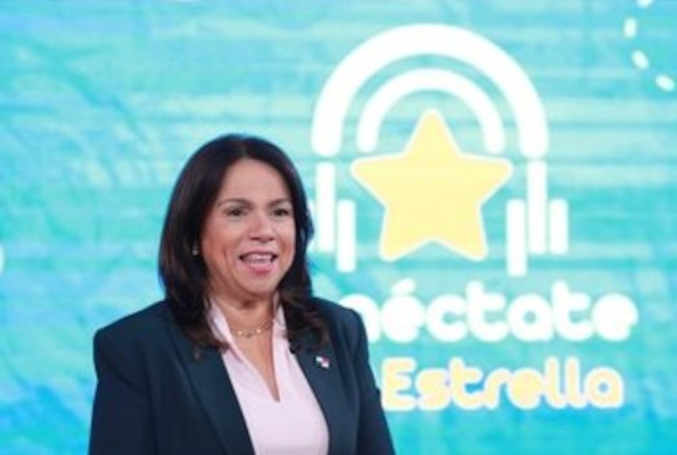 La exministra de Educación justifica la compra de televisores por casi $8 millones; los aparatos no han sido entregados aún