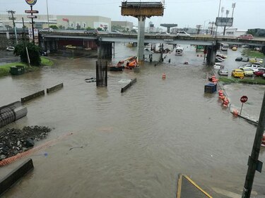Varios sectores inundados tras las fuertes lluvias