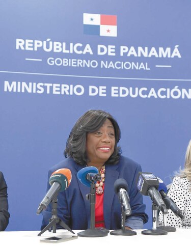‘Con tanto ruido, nos sentamos a pensar’: Molinar sobre la compra de las ‘laptops’; el Gabinete todavía no aprueba nada