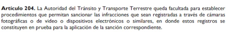 ¿Cómo los ciudadanos pueden reportar infracciones de tránsito?
