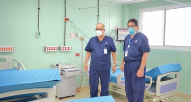 Pacientes hospitalizados en sala y UCI aumentan a 724