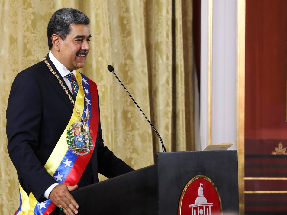 Maduro defiende como una victoria su cuestionada investidura