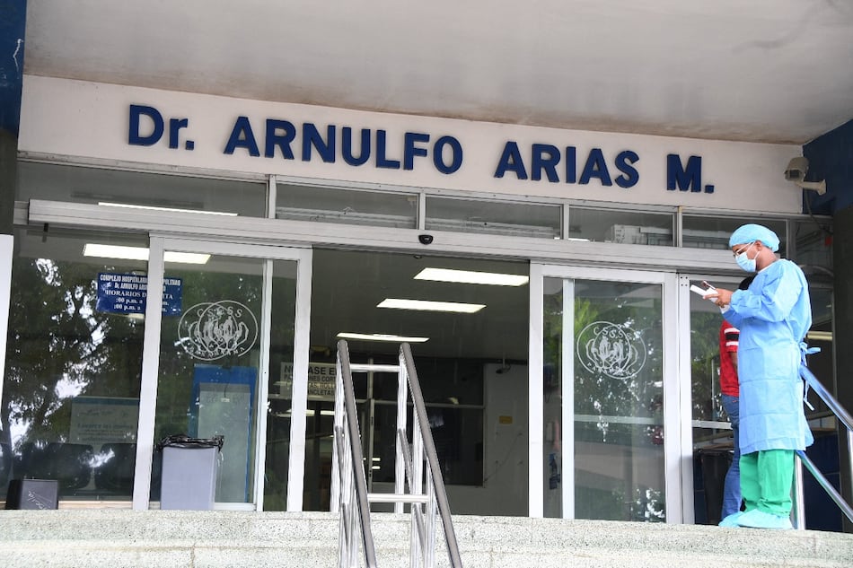 Gobierno compró equipos fabricados hace cinco años, a empresarios de controvertida historia   