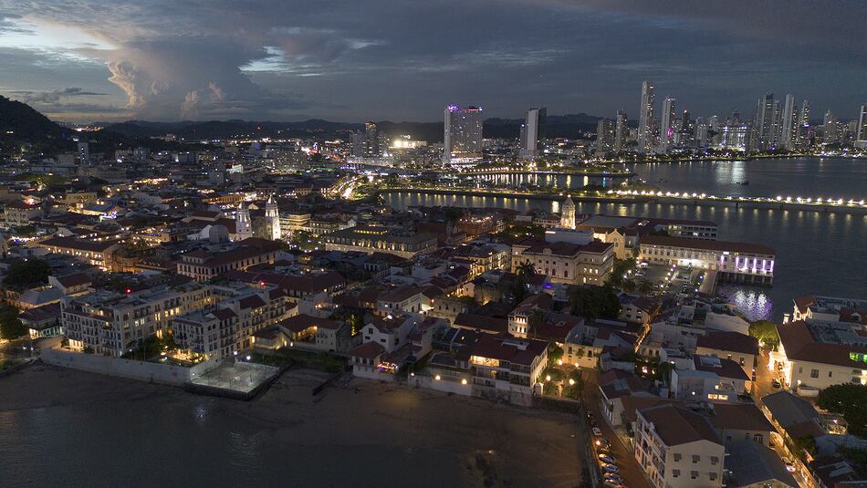 Panamá reacciona: empresas de Países Bajos  no podrán participar en licitaciones