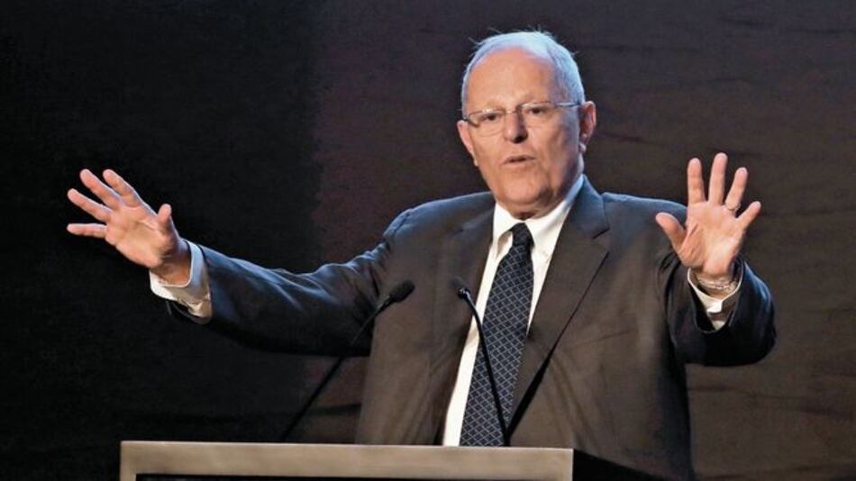 Interrogan a Kuczynski por su relación con Odebrecht