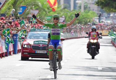 Matteo Trentin ganó la décima etapa; Froome sigue de líder