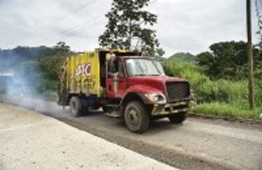 Camiones recolectores de la basura llegarán en tres viajes