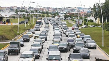 Ventas de automóviles, en ritmo descendente