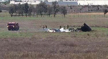 Chocan dos avionetas en el aire en San Diego; reportan tres muertos