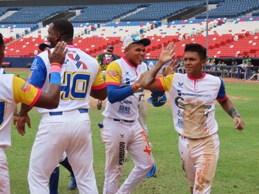 Colón promete no bajar la guardia en la serie de ocho