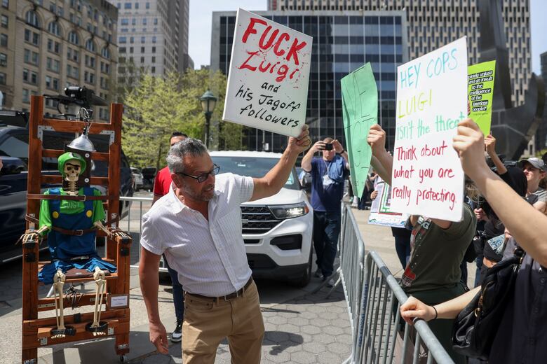 Luigi Mangione se declara ‘no culpable’ de cargos federales por asesinato