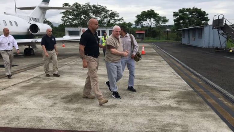 Ricardo Martinelli llegó a Panamá, extraditado de Estados Unidos; ya está en El Renacer