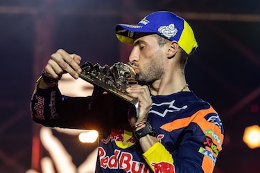 El bicampeón del Dakar Kevin Benavides, en pronóstico reservado tras un accidente