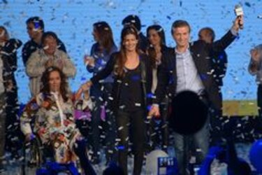 Ni de centro ni de derecha, asegura Daniel Scioli, sobre un eventual gobierno