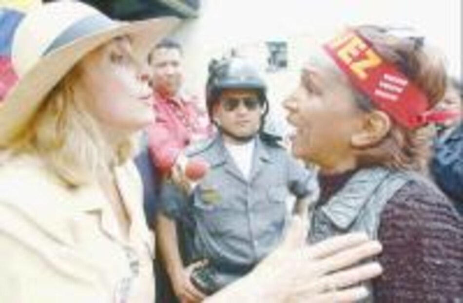 Chavistas y antichavistas se enfrentan de nuevo