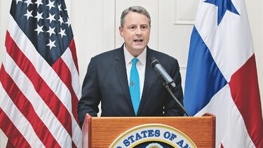 Waked pacta entrega del Grupo Felix Maduro