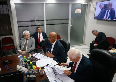 Presupuesto de 2024 sin austeridad; $6 mil 915 millones en burocracia