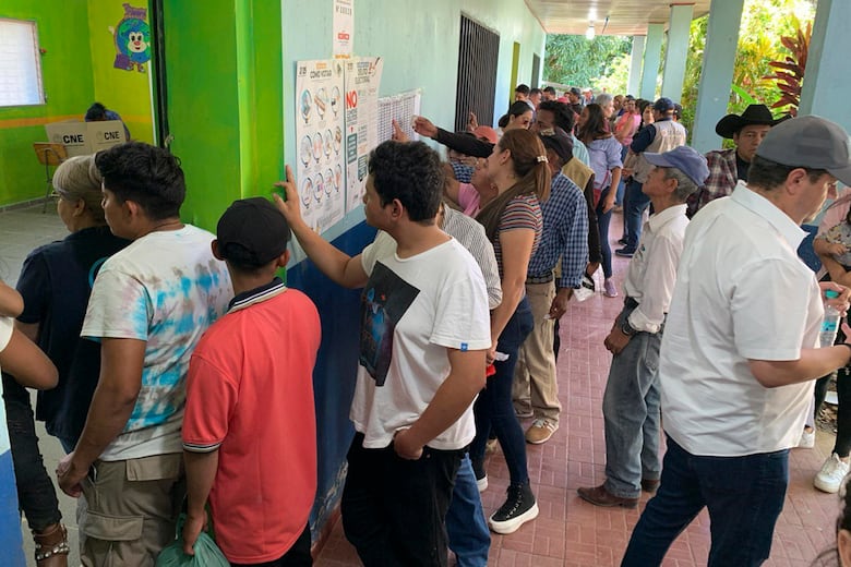 El último pueblo en votar de Honduras lo ha hecho en un ambiente de tranquilidad