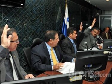 Aprueban en primer debate la Autoridad de Aseo