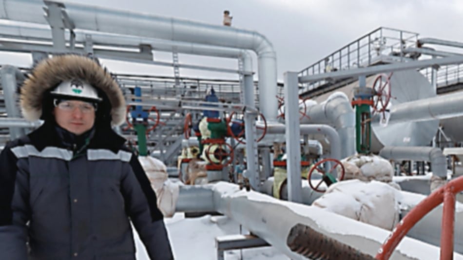 Rusia redujo levemente producción de crudo a inicio de abril