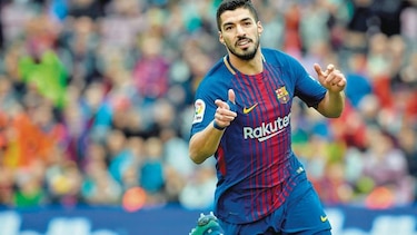 Barcelona gana y fija récord