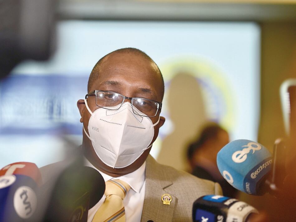 Seis condenas por anomalías en albergues, Caraballo rinde cuentas