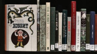 Presentan muestra sobre J.R.R. Tolkien