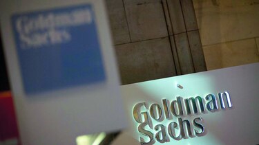 Goldman inicia éxodo de nómina