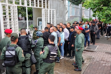 Ente electoral dice que 94.77% de las mesas opera en el comienzo de la votación en Venezuela