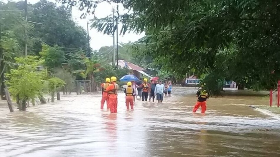 Unas 136 casas se inundaron en Tonosí