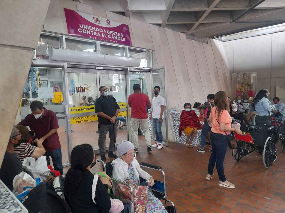 ION restablece acelerador lineal tras falla técnica y retoma atención a pacientes