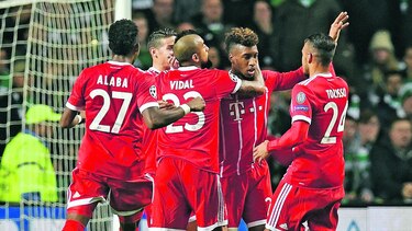 PSG y Bayern avanzan