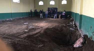 Hallan 10 cuerpos en bolsas en el centro de México