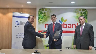 Multibank firma acuerdo con el BCIE