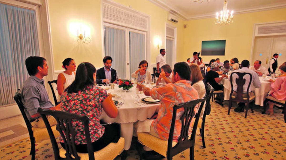 La preparación de los platos. LA PRENSA\Ana Rentería