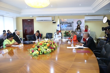 El mejor salario volvió a debate en la Asamblea