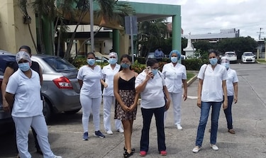 Técnicos de enfermería de hospital chitreano reclaman insumos